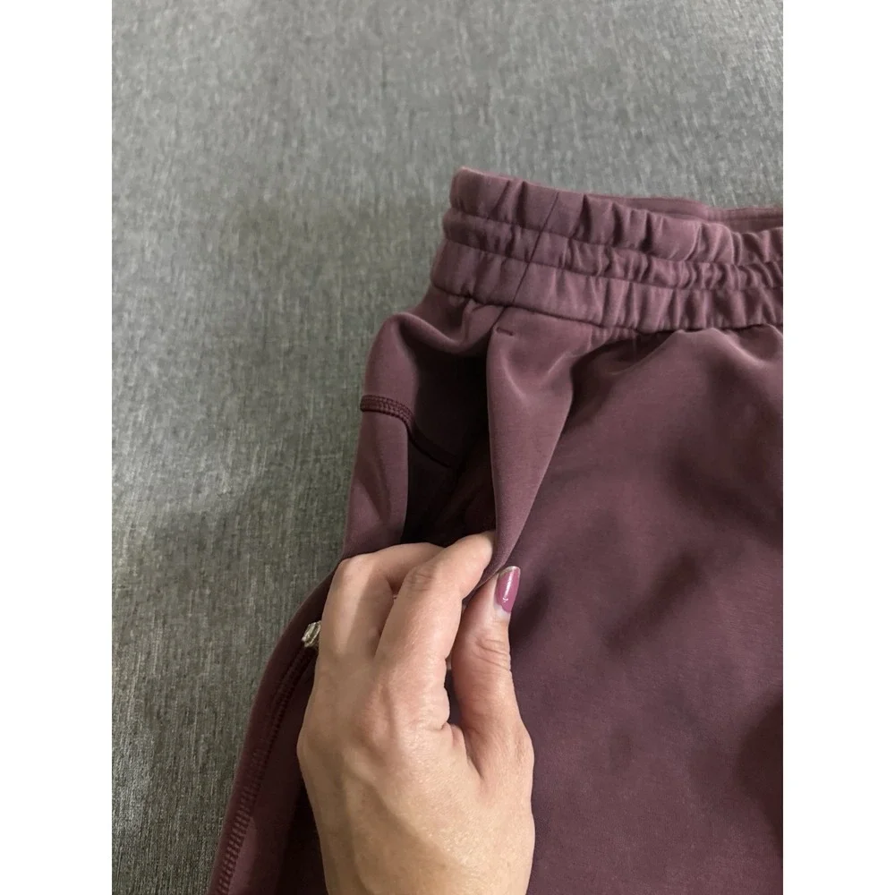 Lululemon women's Softstreme High Rise Maroon Pants Sz 6
